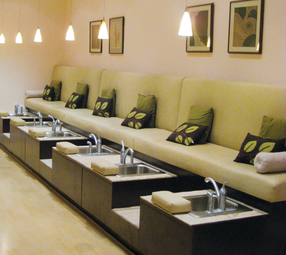 Clearing Out the Clutter ... From Your Salon