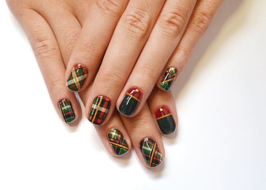 Sweater Weather Nail Art