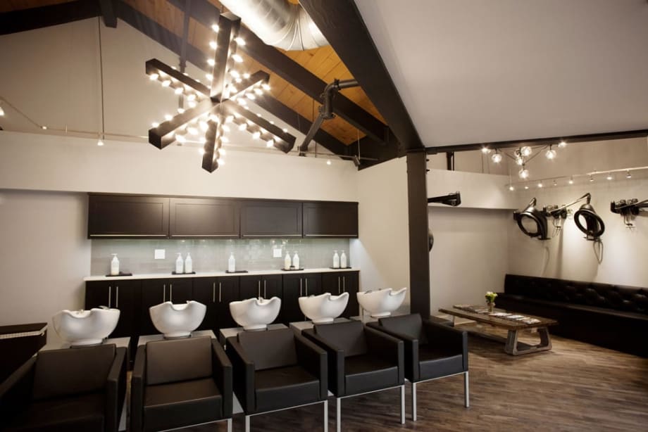 Salons of the Year 2016: Niki Moon Salon