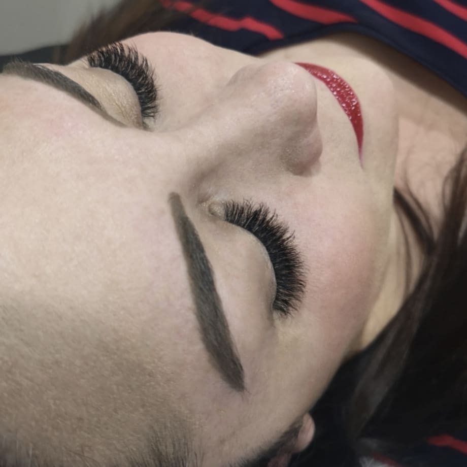 Date Night Lash How-To