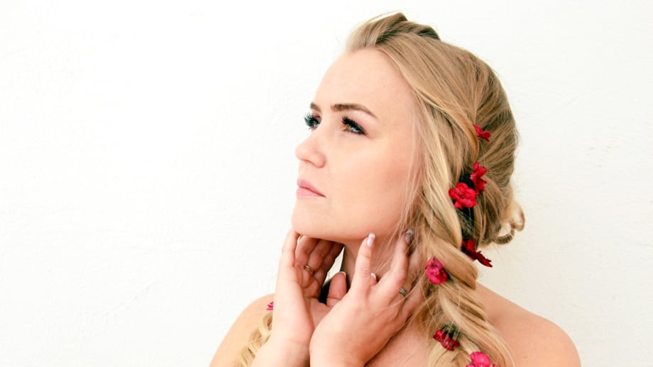 Here’s Why Hair + Lashes = A Perfect Beauty Match