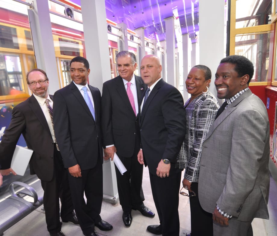 Veolia, New Orleans open streetcar extension