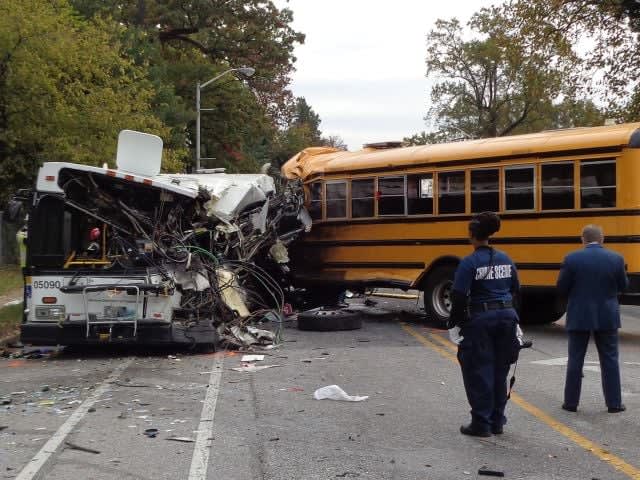 Congressmen Call for Hearing on School Bus Safety
