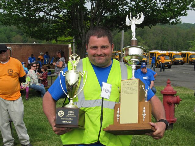 Rain doesn’t put a damper on N.Y. school bus competition