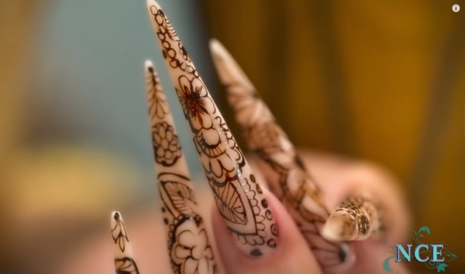 Henna Design on Sculpted Stiletto Nails