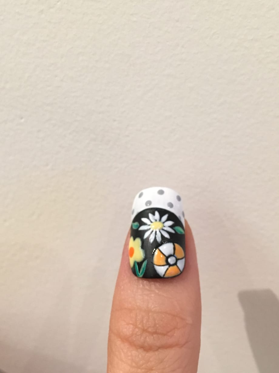 HOW-TO: Dolce & Gabbana-Inspired Nail Art