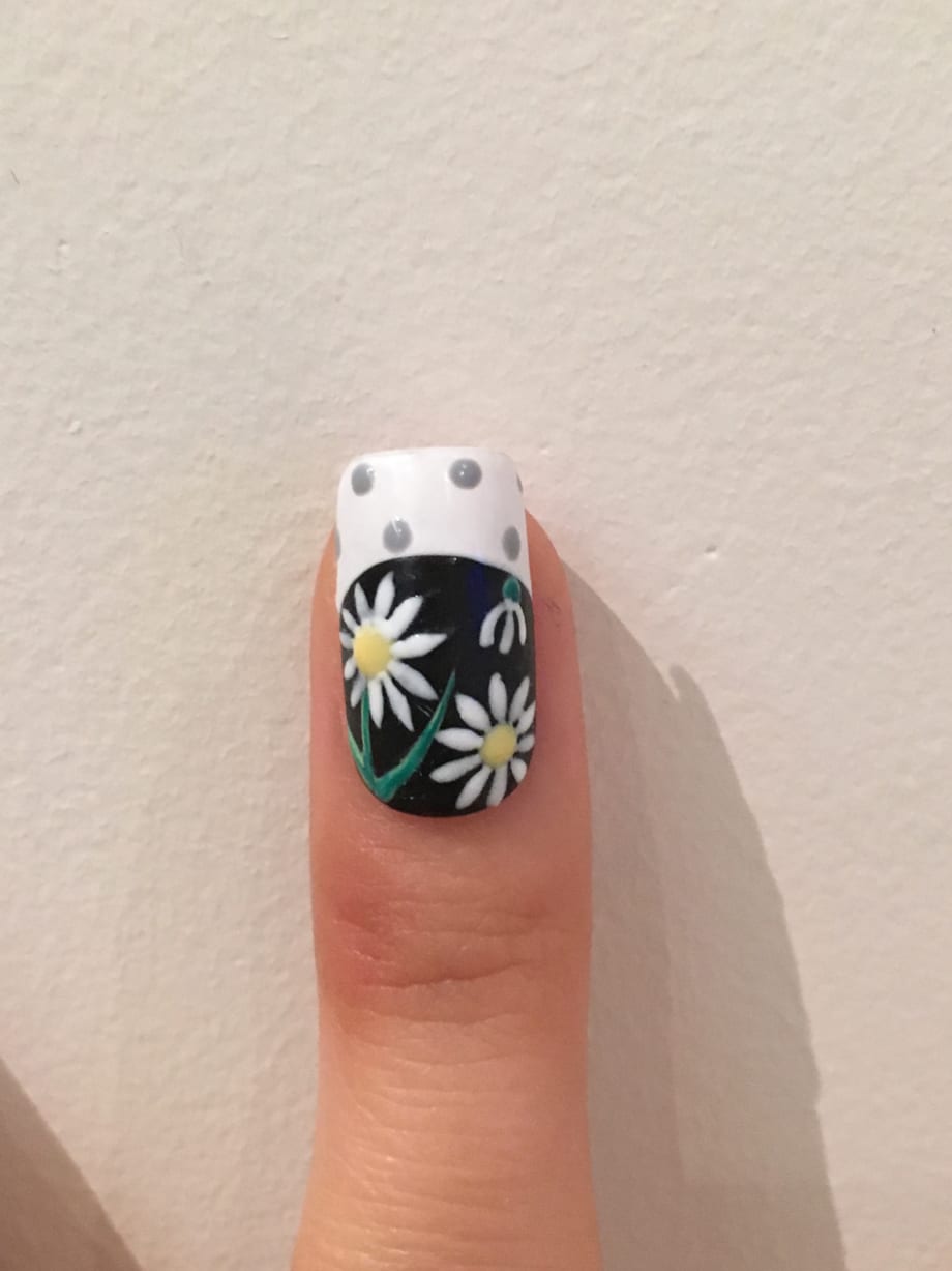 HOW-TO: Dolce & Gabbana-Inspired Nail Art