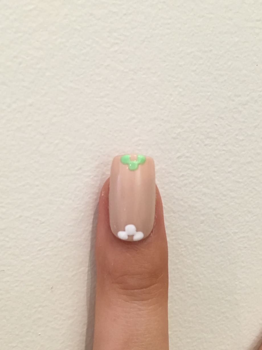 HOW-TO: Dolce & Gabbana-Inspired Nail Art