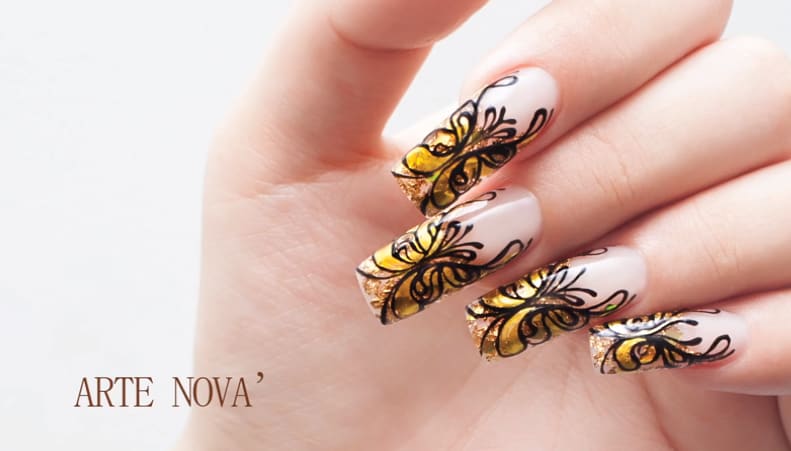 Nail Art "Art Noveau" Design
