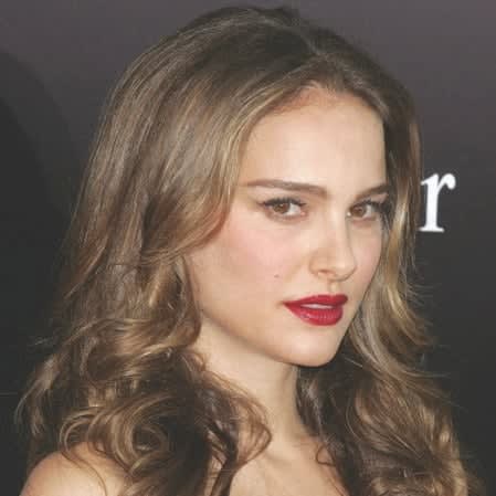 Natalie Portman's "Black Swan" Style