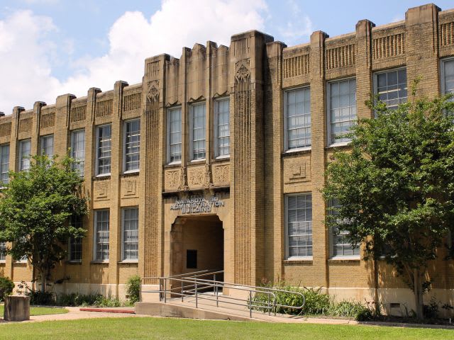 Texas District Signs Managed Service Contract With Student Transportation Inc.