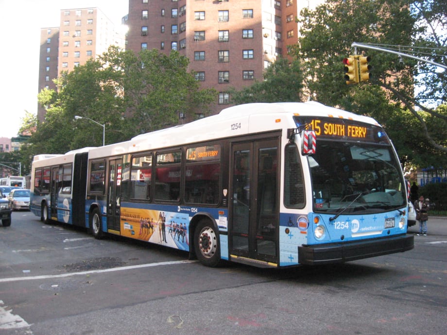 NY MTA board keeps base fare flat for next 2 years