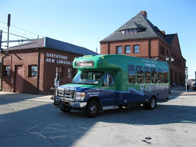 First Transit-managed Estuary Transit wins award