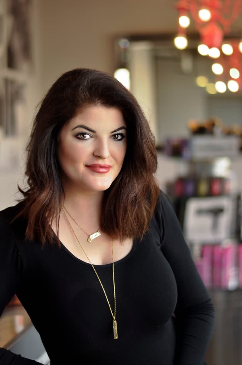 Signature Salon Learns to Thrive