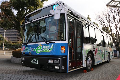 Nissan LEAF tech to be used in electric bus test 