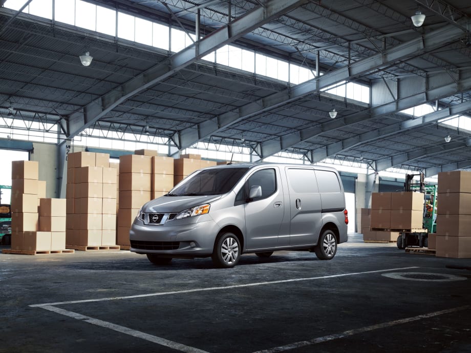 Nissan Unveils All-New NV200 Compact Cargo Van in Chicago