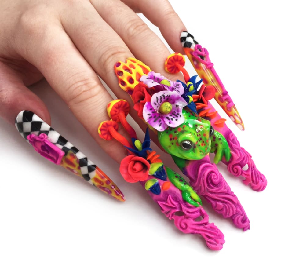 NTNA S. 6 Challenge 8: Toxic Frog Triptych Nail Art (Nixxi)