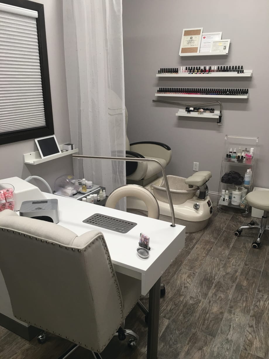 7 Design Tips for a Relaxing Salon Environment