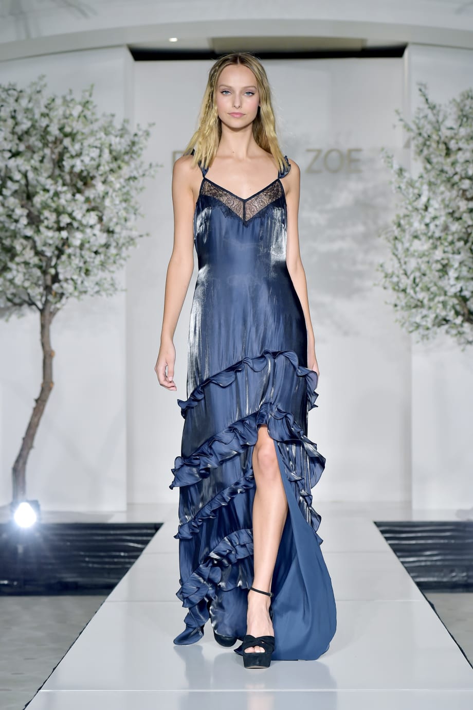 NYFW: Ethereal Waves with Detailed Braid Using Olivia Garden at Rachel Zoe SS '19 Show