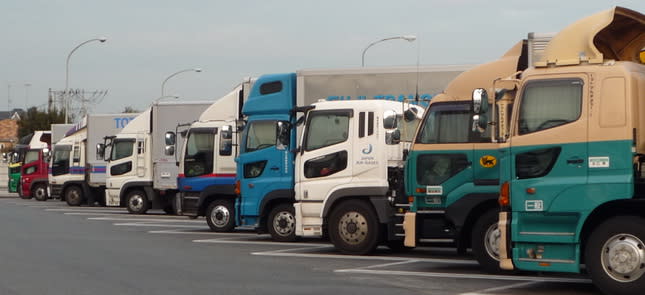 Trucking in Japan