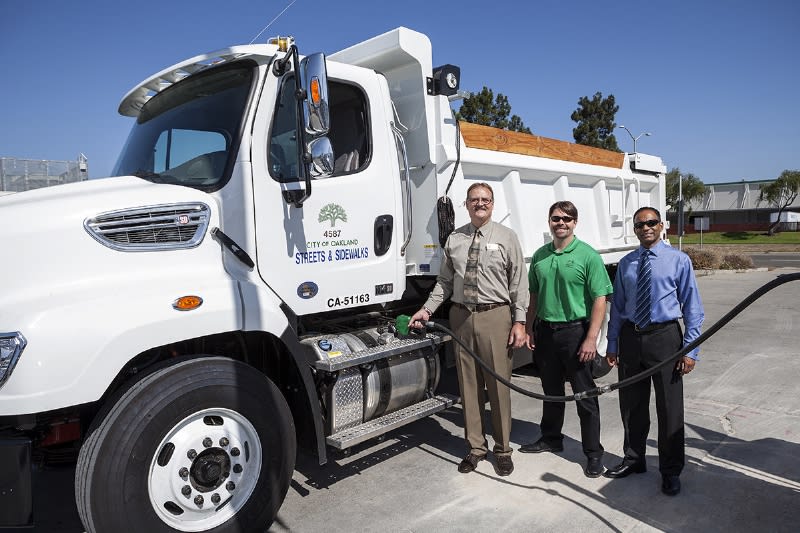 Oakland Moves to Renewable Diesel for City Fleet