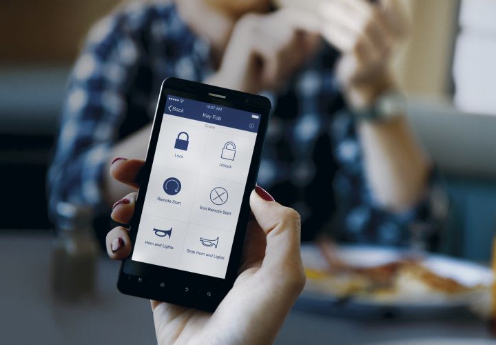 GM Updates OnStar RemoteLink Mobile App