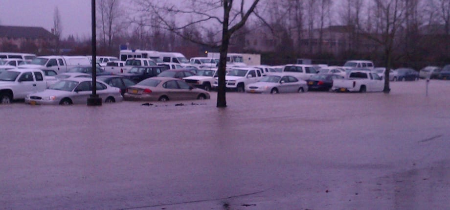 Oregon Focuses on Vehicle Evacuation Following January Flood