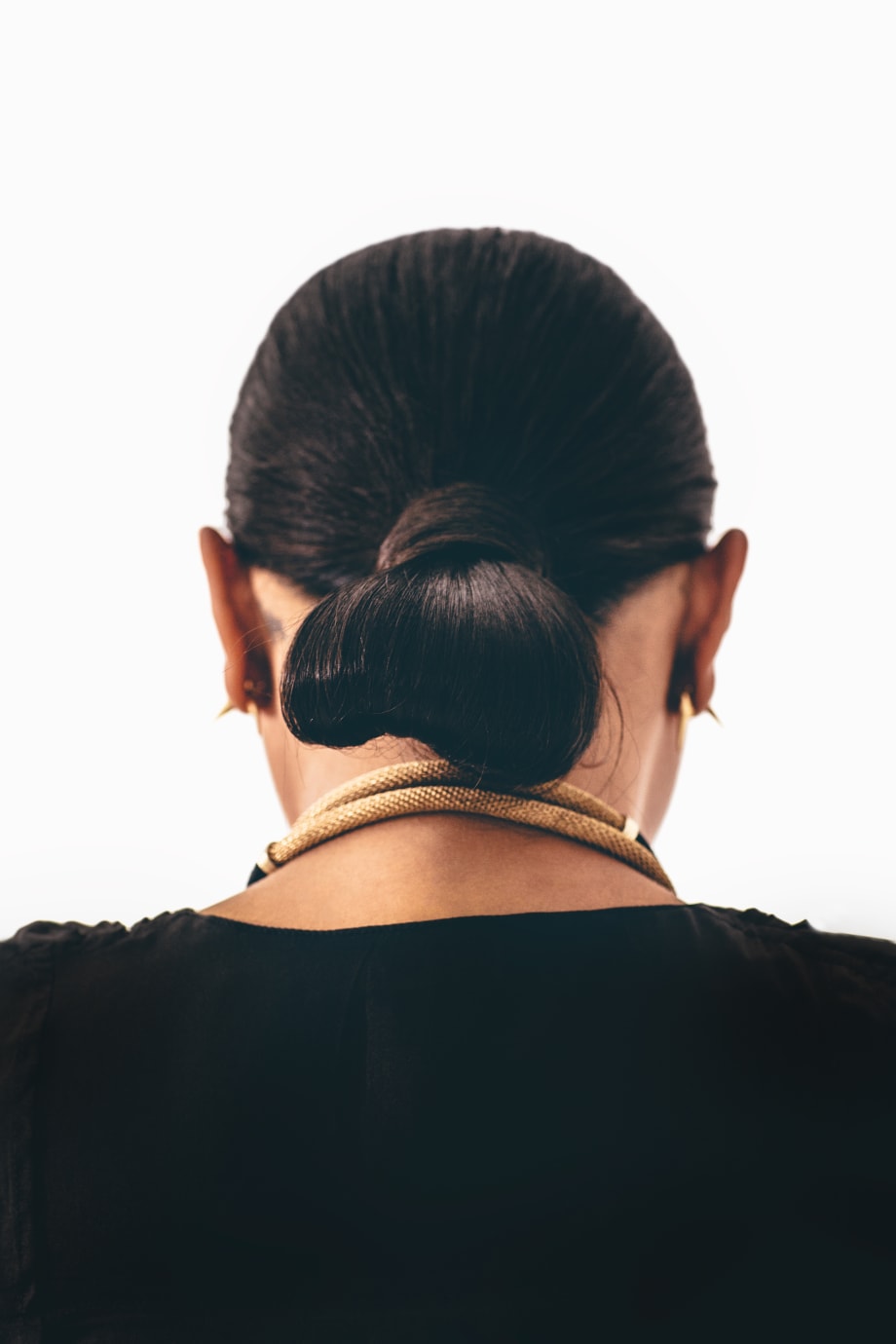 How-To: The Chignon with James Pecis and Paloma Elsesser