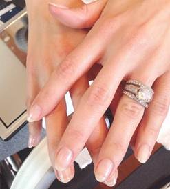Celebrity Nails: Awards Season 2015