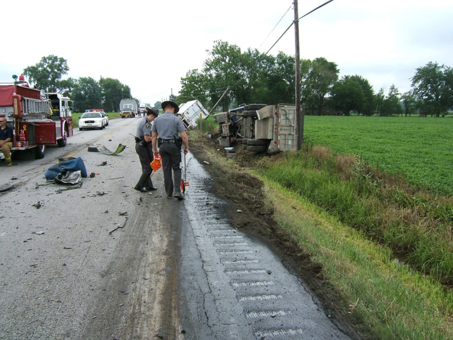 Report Summarizes Car-Truck Contribution/Fault in Serious Crashes