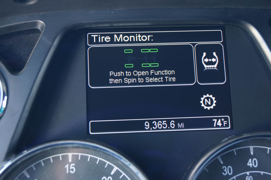 Peterbilt Models 579, 567 Now Available With SmarTire