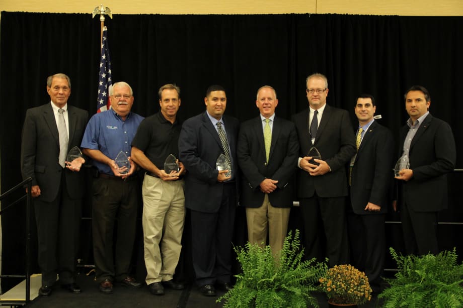 6 fleets receive eco award at BusCon for propane usage