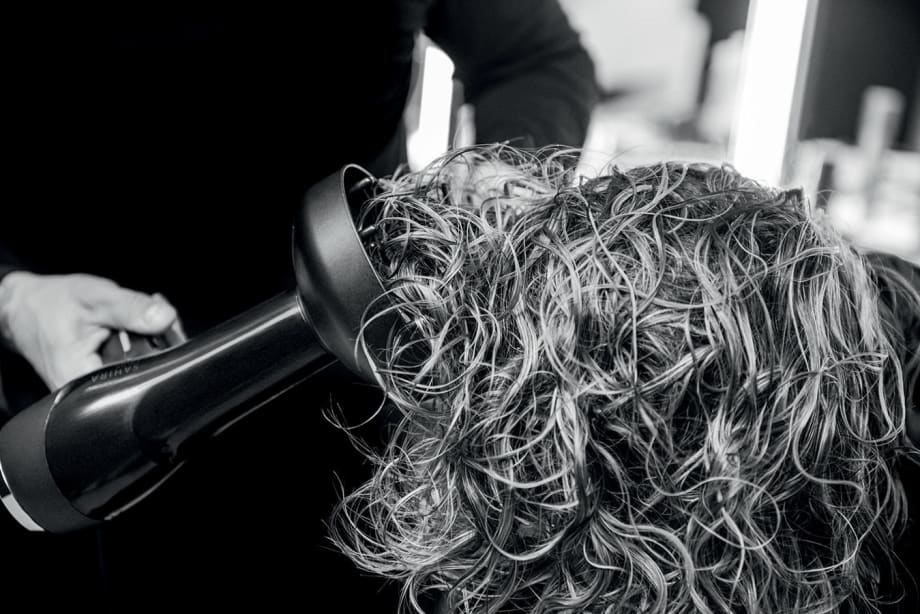 Sebastian's "Surge" Look - Waves That Mimic the Tides