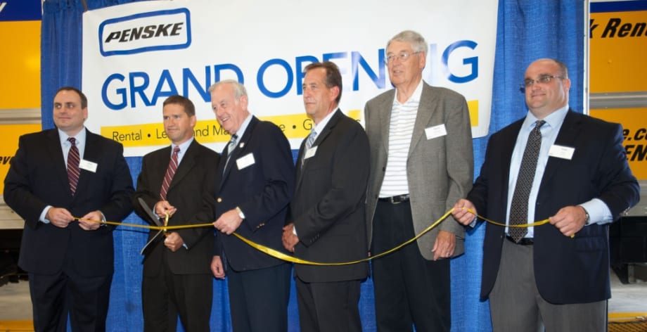 Penske Truck Leasing Opens Davenport, Iowa, Facility