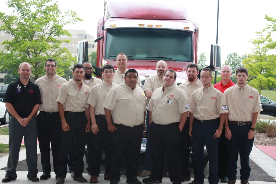 Peterbilt Expands Technician Institute