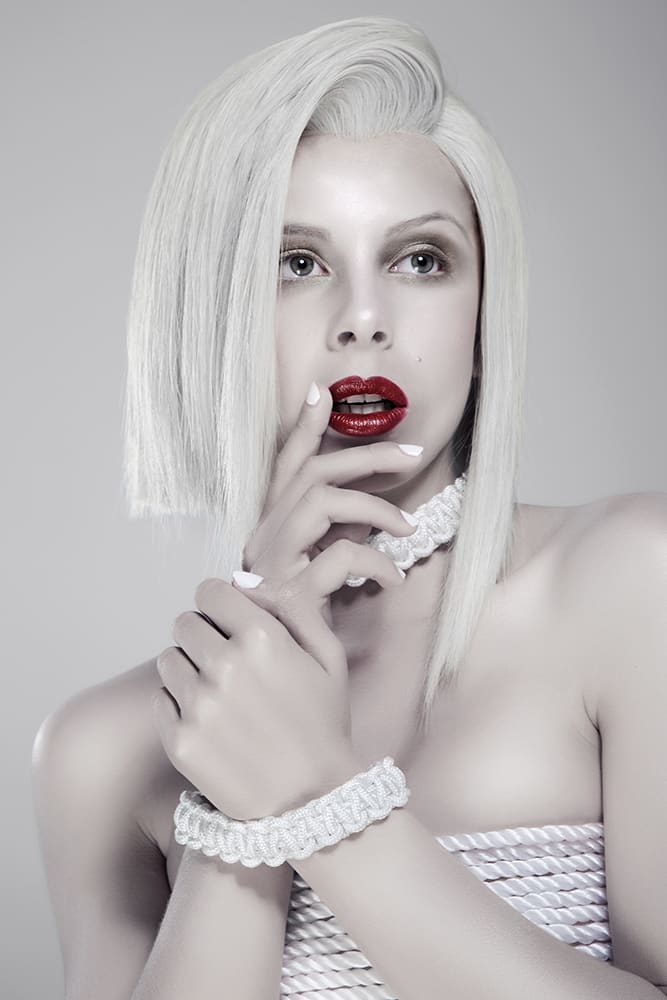 6 Fashionable Ways to Wear Icy White Hair Color
