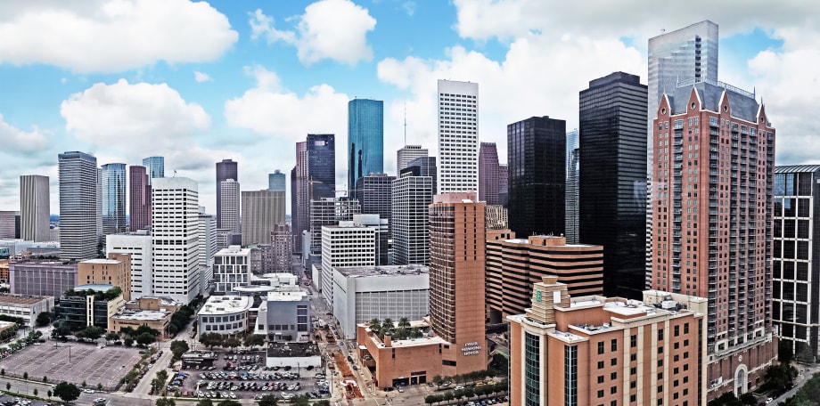Luxury Car Rental Prices Jump in Houston for Super Bowl