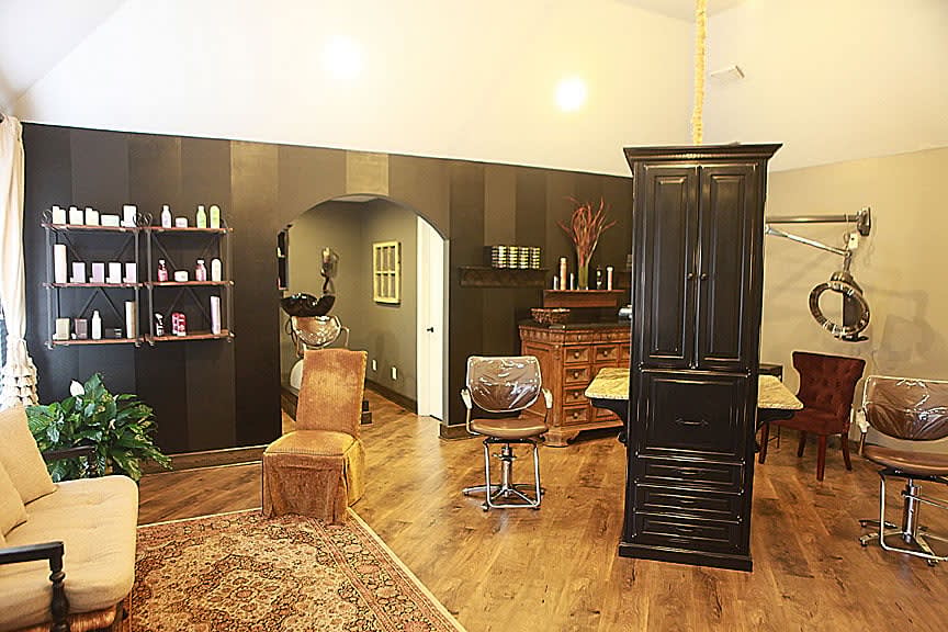 Paradigm Salon