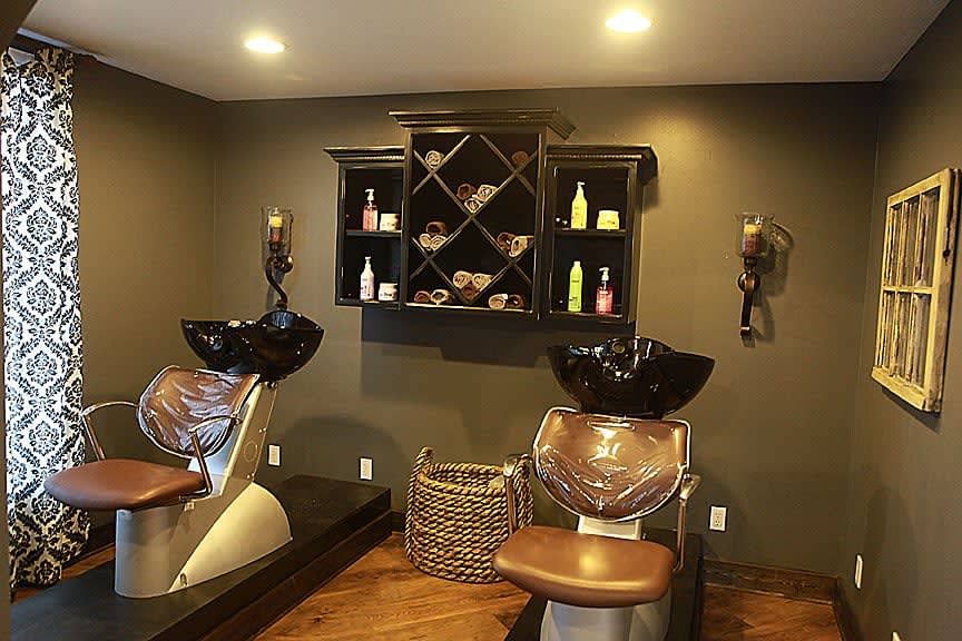 Paradigm Salon