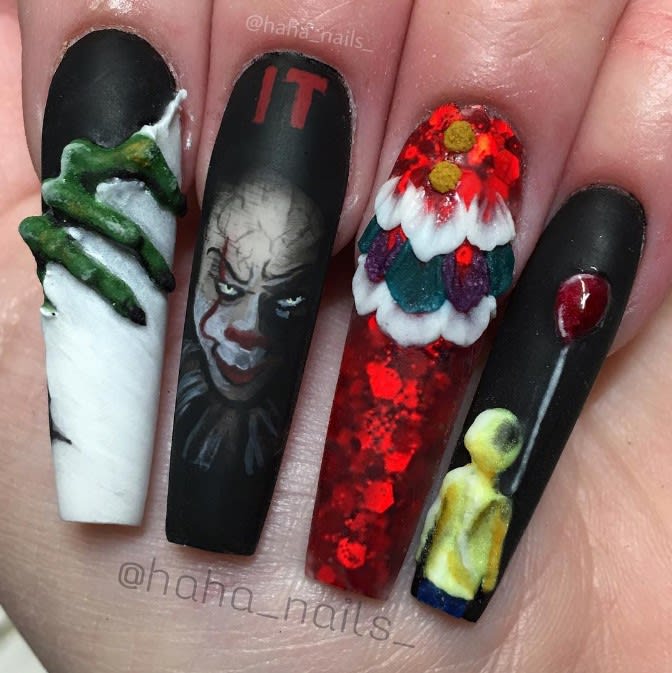 Creepy 'IT' Nail Art