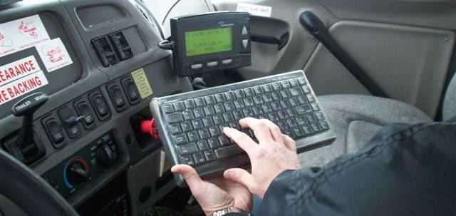 Safety Advisors Suggest Reducing In-Cab Distractions