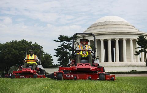 National Mall Gets Donation of 6 Propane-Powered Mowers