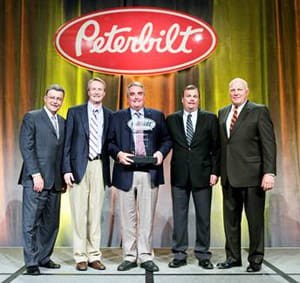 Peterbilt Honors Dealers For 2009