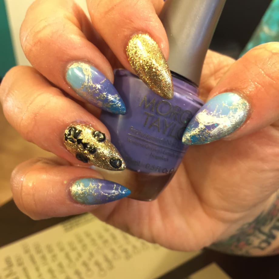 Cinderella-Inspired Nail Art