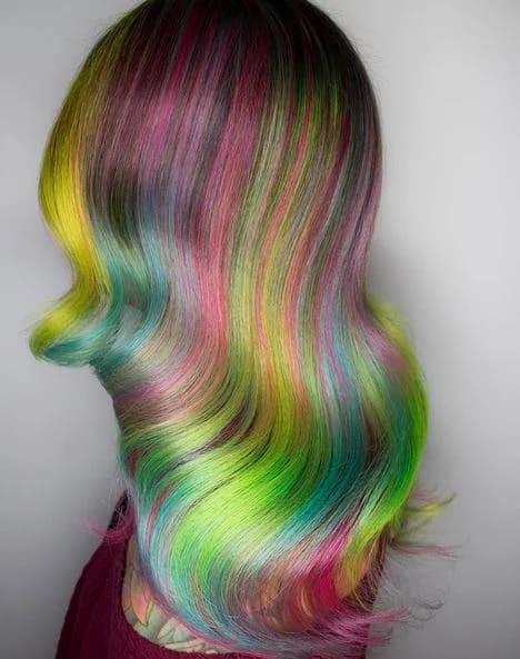 Instagram Superstar @phildoeshair Calls on Hairdressers to Donate to Cancer Research