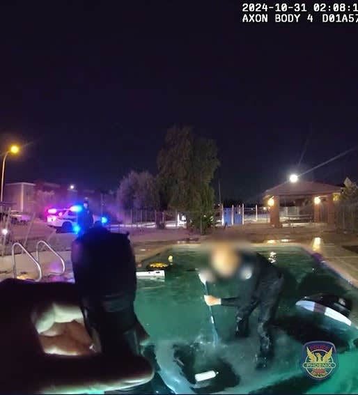 Phoenix Officers Save Driver from Car Submerged in Pool