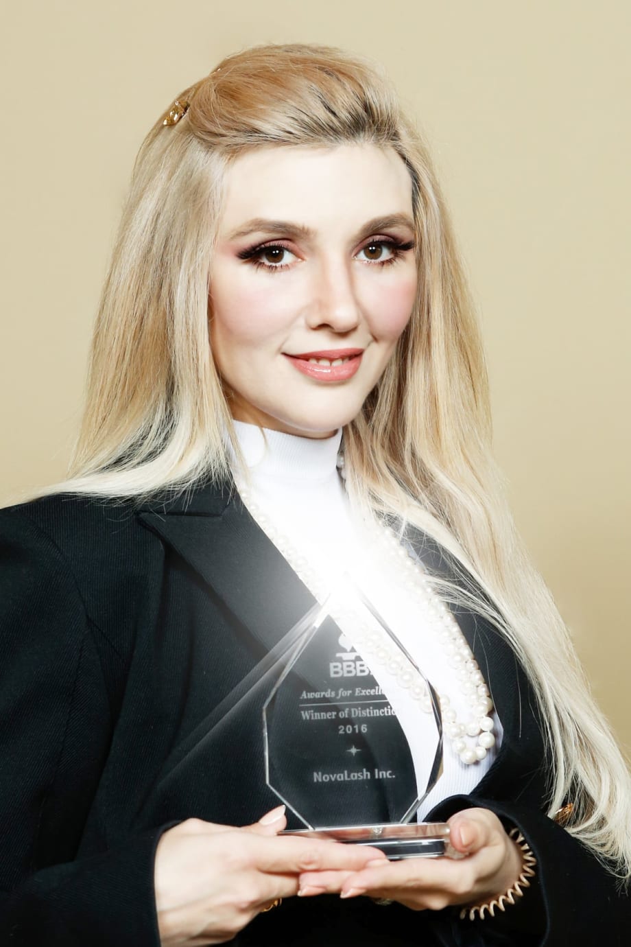 NovaLash Wins Houston Better Business Bureau Award