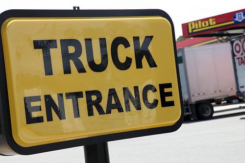 Agreement Gives Carrier Service Customers Fuel Discounts