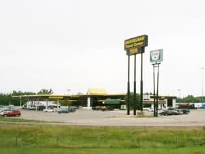 Pilot Flying J Acquires Seven Bosselman Travel Centers