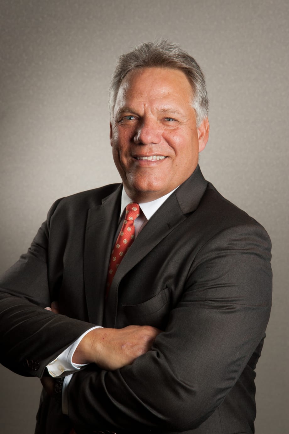 LeasePlan's Pitcher Announces Retirement